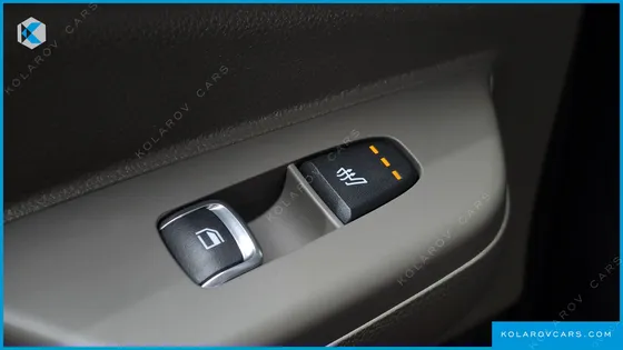 KIA CARNIVAL HEV 9 SEATER PRESTIGE