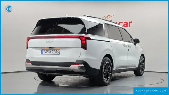 KIA CARNIVAL GASOLINE 9-SEATER NOBLESSE