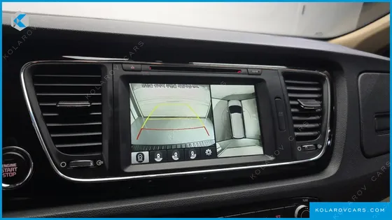 KIA CARNIVAL 9-SEATER HI-LIMOUSINE