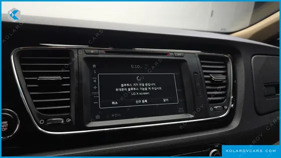 KIA CARNIVAL 9-SEATER HI-LIMOUSINE