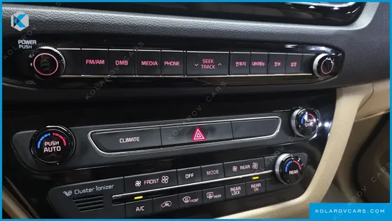 KIA CARNIVAL 9-SEATER HI-LIMOUSINE
