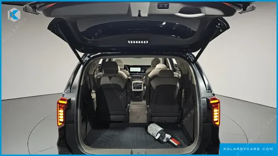 KIA CARNIVAL GASOLINE 9-SEATER GRAVITY
