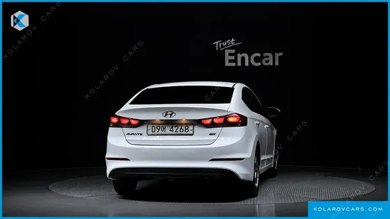 HYUNDAI ELANTRA (AVANTE) 1.6 GDI SMART