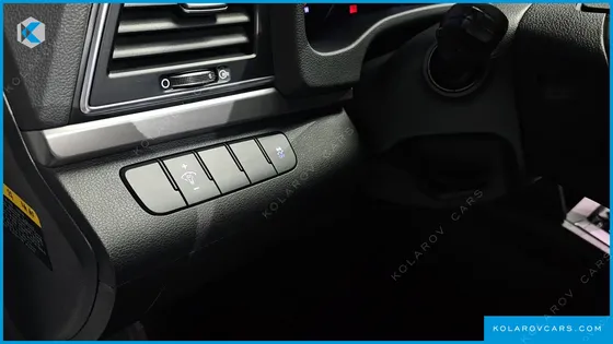 HYUNDAI ELANTRA (AVANTE) 1.6 GDI SMART