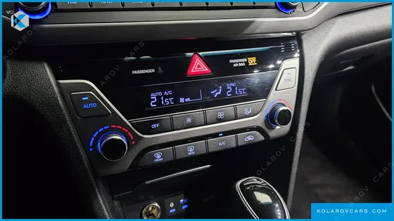 HYUNDAI ELANTRA (AVANTE) 1.6 GDI SMART