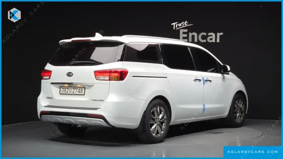 KIA CARNIVAL 7-SEATER LIMOUSINE