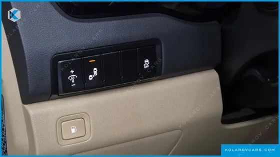 KIA CARNIVAL 7-SEATER LIMOUSINE