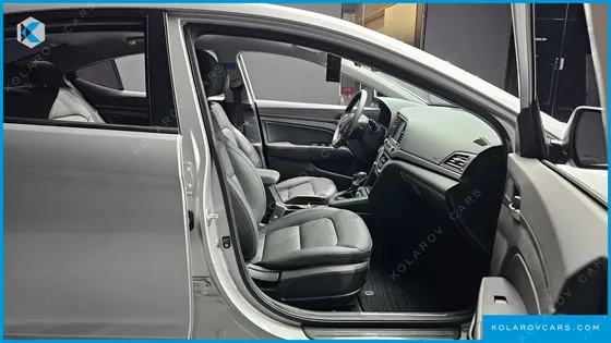 HYUNDAI ELANTRA (AVANTE) 1.6 GDI VALUE PLUS