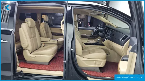 KIA CARNIVAL 9-SEATER HI-LIMOUSINE