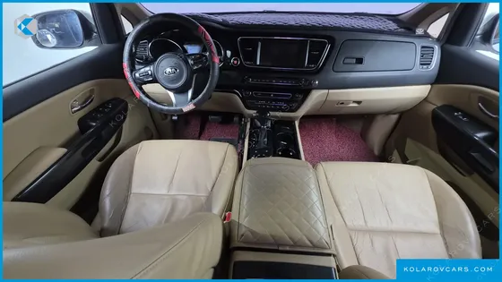 KIA CARNIVAL 9-SEATER PRESTIGE
