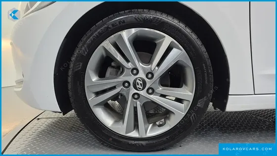 HYUNDAI ELANTRA (AVANTE) 1.6 GDI VALUE PLUS