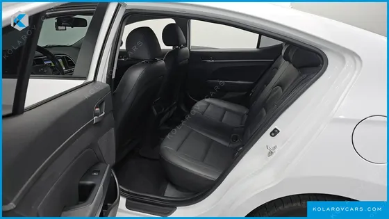 HYUNDAI ELANTRA (AVANTE) 1.6 GDI VALUE PLUS