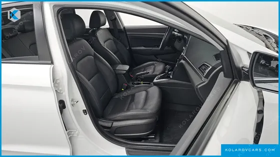 HYUNDAI ELANTRA (AVANTE) 1.6 GDI VALUE PLUS