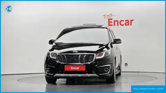 KIA CARNIVAL 9-SEATER NOBLESSE