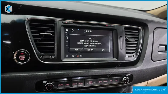 KIA CARNIVAL 9-SEATER NOBLESSE