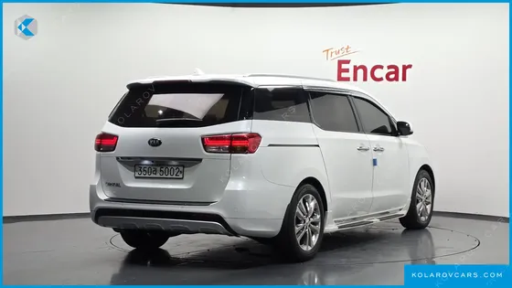 KIA CARNIVAL 9-SEATER NOBLESSE SPECIAL