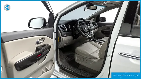 KIA CARNIVAL 9-SEATER NOBLESSE SPECIAL