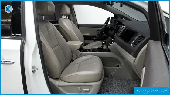 KIA CARNIVAL 9-SEATER NOBLESSE SPECIAL