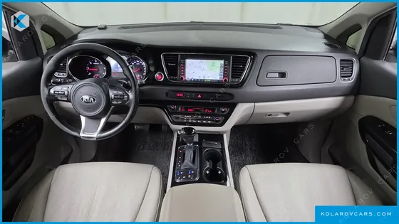 KIA CARNIVAL 9-SEATER PRESTIGE