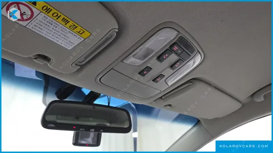 KIA CARNIVAL 9-SEATER PRESTIGE