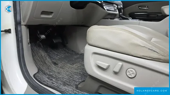 KIA CARNIVAL 9-SEATER PRESTIGE