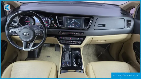 KIA CARNIVAL 9-SEATER HI-LIMOUSINE