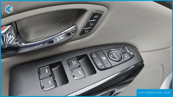 KIA CARNIVAL 9-SEATER NOBLESSE