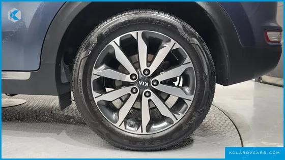 KIA SPORTAGE DIESEL 1.7 2WD TRENDY