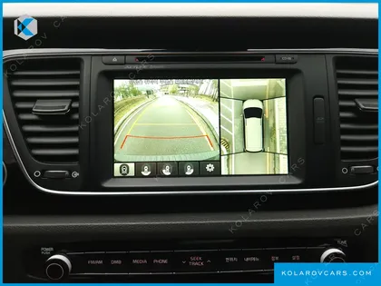 KIA CARNIVAL 7-SEATER LIMOUSINE