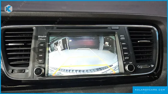 KIA CARNIVAL 9-SEATER PRESTIGE