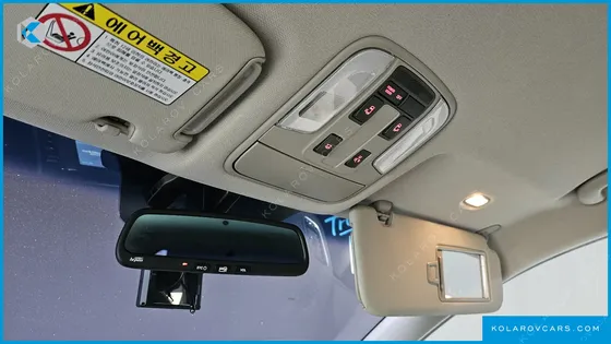 KIA CARNIVAL 9-SEATER PRESTIGE