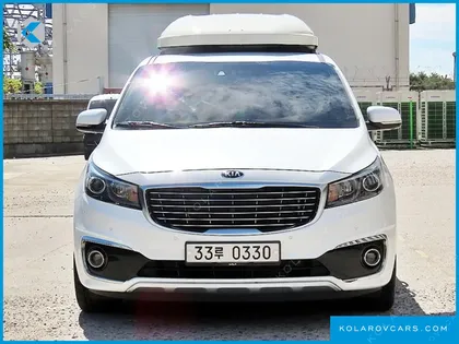 KIA CARNIVAL 7-SEATER LIMOUSINE