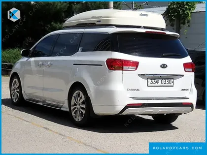 KIA CARNIVAL 7-SEATER LIMOUSINE