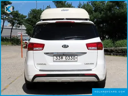 KIA CARNIVAL 7-SEATER LIMOUSINE