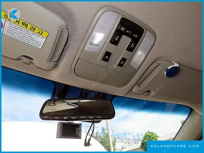 KIA CARNIVAL 7-SEATER LIMOUSINE