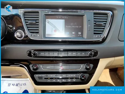 KIA CARNIVAL GASOLINE 7-SEATER LIMOUSINE
