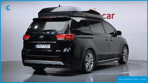 KIA CARNIVAL 9-SEATER HI-LIMOUSINE