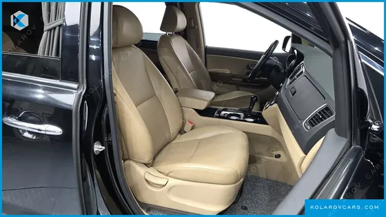 KIA CARNIVAL 9-SEATER HI-LIMOUSINE