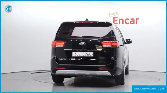 KIA CARNIVAL GASOLINE 9-SEATER NOBLESSE