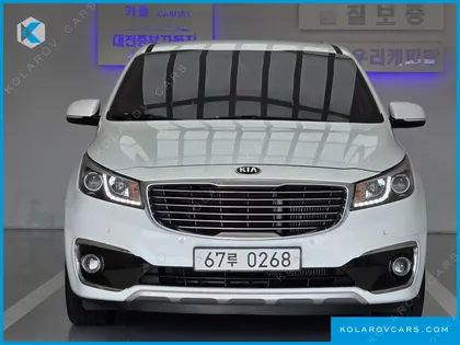 KIA CARNIVAL 7-SEATER LIMOUSINE