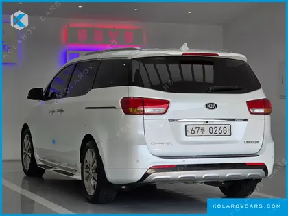 KIA CARNIVAL 7-SEATER LIMOUSINE