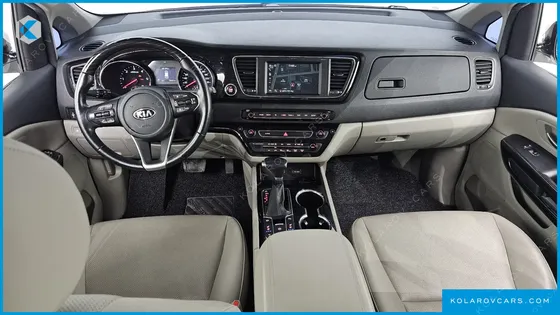 KIA CARNIVAL 9-SEATER PRSTIGE