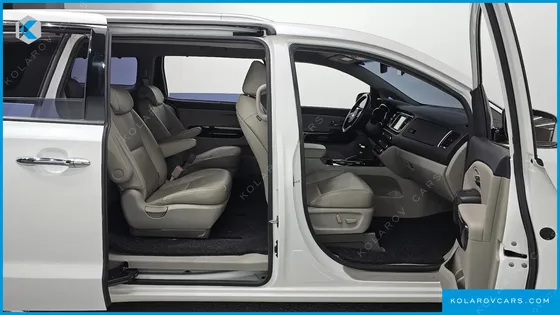KIA CARNIVAL 9-SEATER PRSTIGE