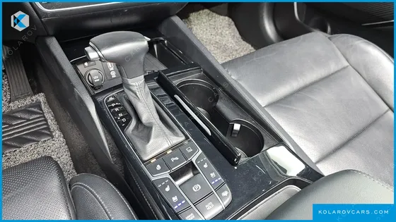 KIA K7 3.0 LPI PRESTIGE (RENTAL CAR)