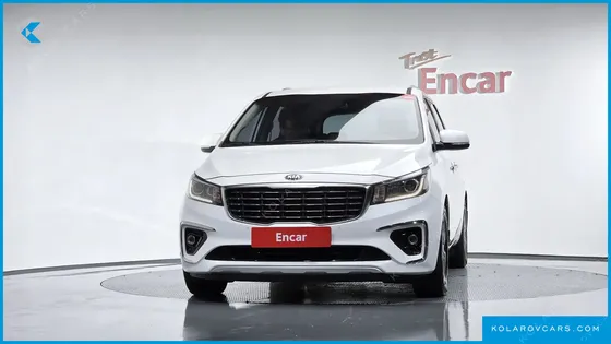 KIA CARNIVAL 9-SEATER LUXURY
