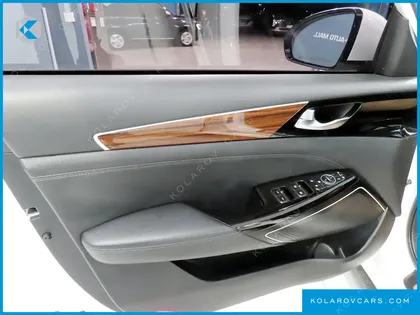 KIA K7 3.0 LPI LUXURY (RENTAL CAR)