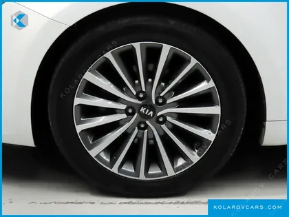 KIA K7 3.0 LPI LUXURY (RENTAL CAR)