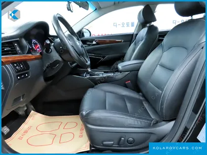 KIA K7 3.0 LPI LUXURY (RENTAL CAR)