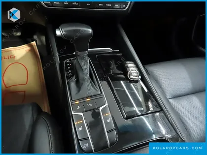 KIA K7 3.0 LPI LUXURY (RENTAL CAR)