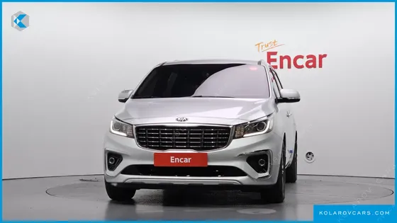 KIA CARNIVAL 9-SEATER LUXURY